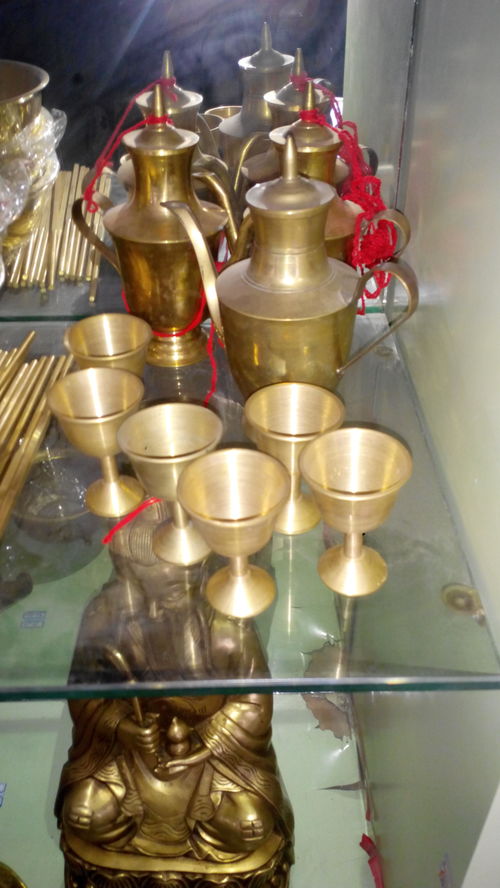 实用铜制品 跨越千年的优雅与智慧